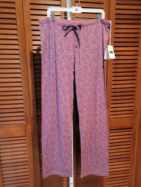 CARILOHA BAMBOO PAJAMA BUTTOMS IN A DUSTY ROSE/ MULBERRY SWIRL PRINT